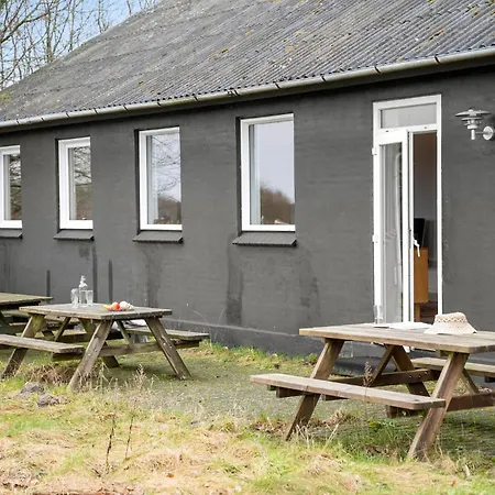 Amazing In With Wi-fi Holiday home
